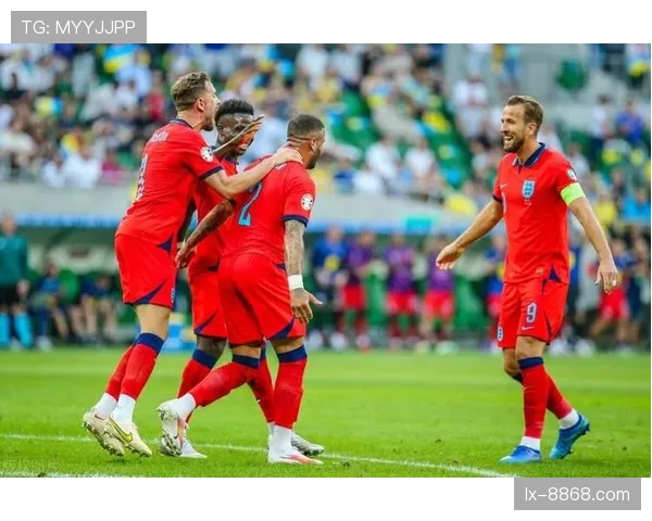 沃特金斯 vs 索兰克：英超中锋进攻效率与战术角色对比