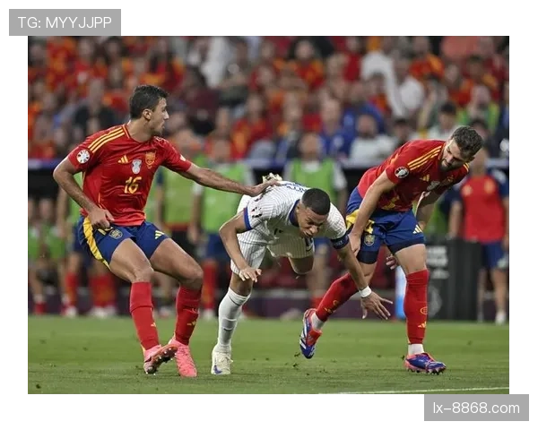 罗德里：身体对抗+技术控制兼备的防守中场天花板